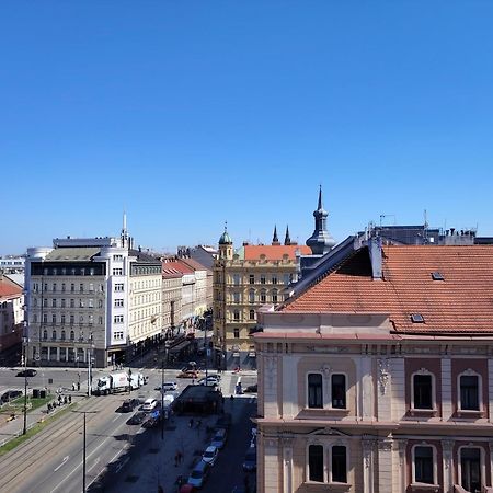 Hotel Legie Прага Экстерьер фото